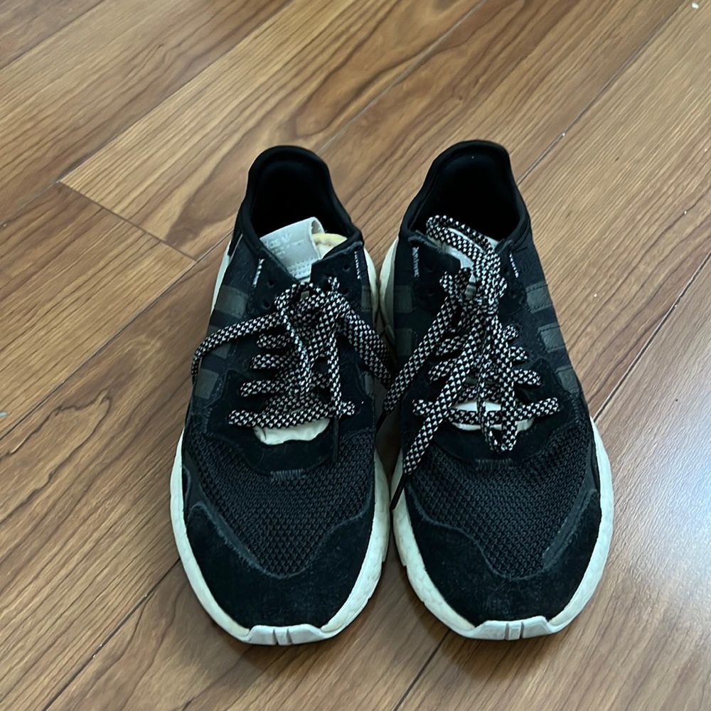 Adidas Nite jogger shoes